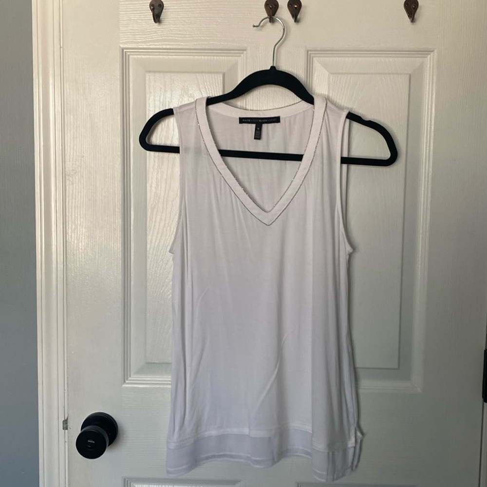 ⭐️4/$20⭐️ White House Black Market embellished vneck tank